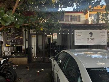 CASA EN VENTA EN LA CALMA A MEDIA CUADRA DE LOPEZ MATEOS