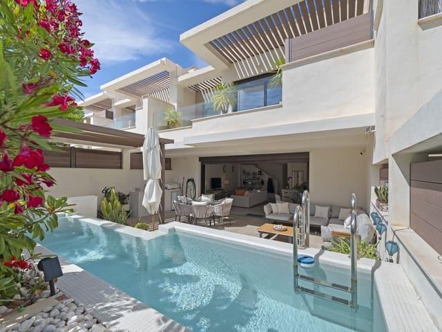 Casa en venta en La Cala de Mijas, Málaga Costa del Sol