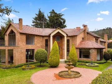 Casa En Venta En La Calera En La Calera V374015