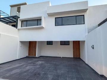 Casa en venta en la Carcaña Impecable