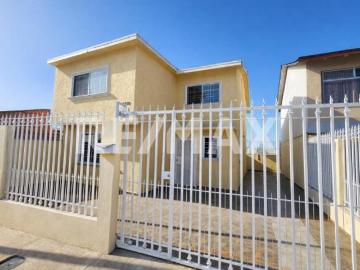 CASA EN VENTA EN LA COLONIA ALTAMIRA, CERCA DE CASA DE LA CULTURA 4