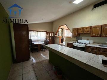 Casa en venta en la Colonia Revolución