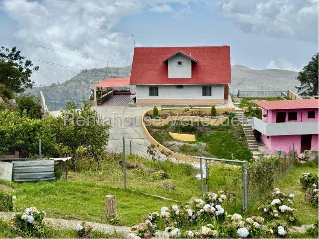 Casa en Venta en La Colonia Tovar, La Colonia Tovar