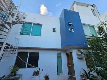 CASA EN VENTA EN LA COLONIA VOLCANES