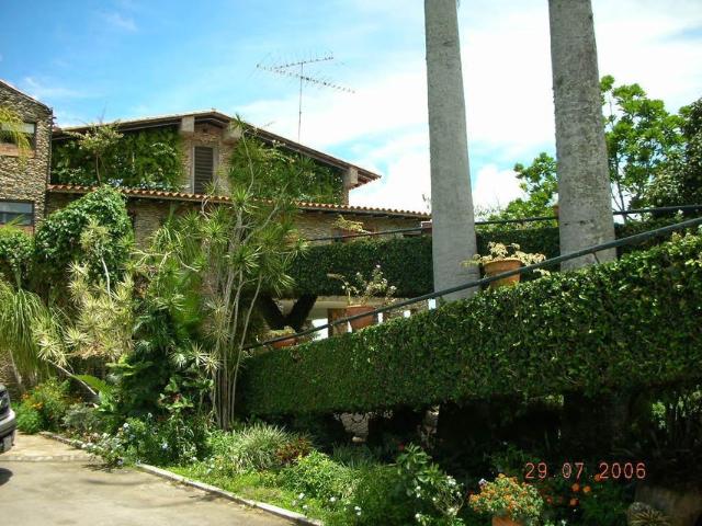 Casa en Venta en La Colina, Paracotos