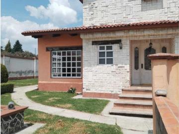 Casa en venta en La Concepción Coatipac La Conchita, Calimaya, México