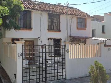 CASA EN VENTA EN LA CRUCECITA, SANTA MARÍA HUATULCO, OAXACA