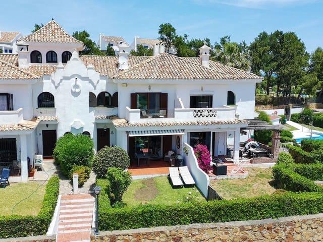 Casa en venta en La Duquesa / Puerto de la Duquesa, Málaga Costa del Sol