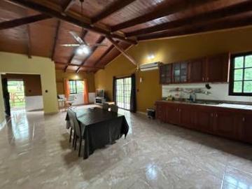 Casa en venta en La Eugenia con piscina