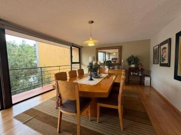 Casa en venta en la Herradura con seguridad. Jardín