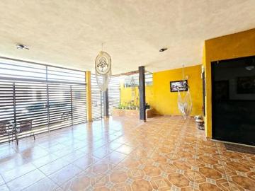 CASA EN VENTA EN LA HERRADURA II CIUDAD CAUCEL, UNA PLANTA, 3 RECAMARAS