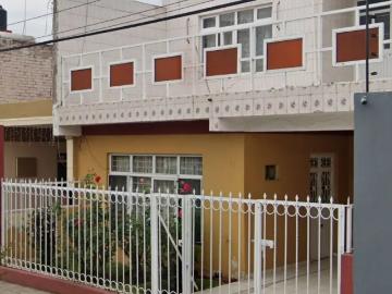CASA EN VENTA EN LA LUNETA, ZAMORA, MICHOACÁN