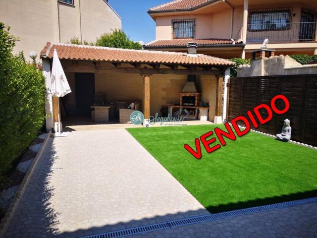 Casa en Venta en La Lastrilla