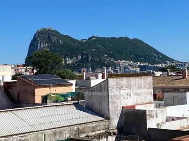 Casa en Venta en La Línea de la Concepción