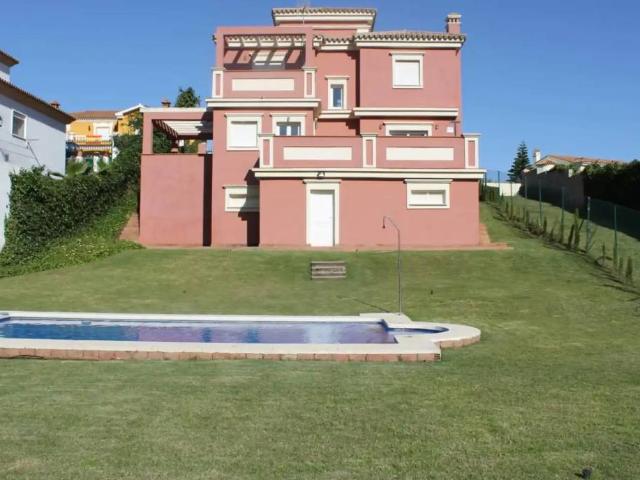 Casa en Venta en La Línea de la Concepción