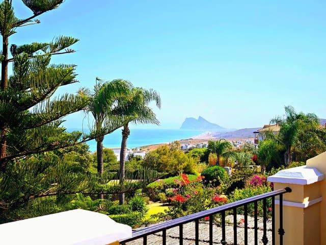 Casa en venta en La Línea de la Concepción, Cádiz Costa de la Luz