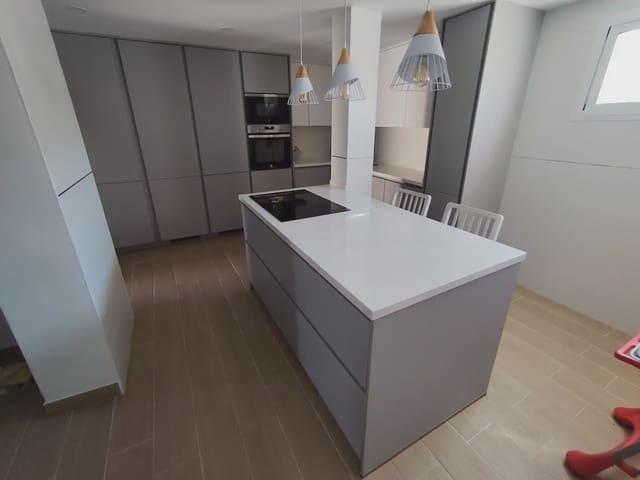 Casa en venta en La Línea de la Concepción, Cádiz Costa de la Luz