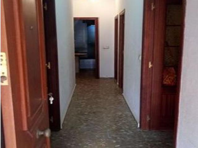 casa en Venta en La Linea de la Concepcion. QTOT T1150