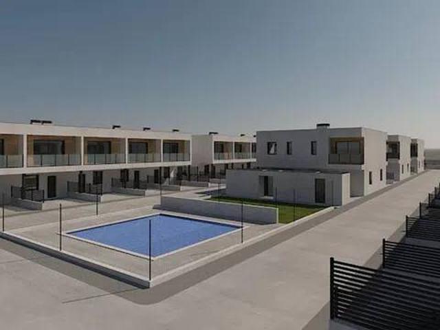 Casa en Venta en La Puebla de Alfindén