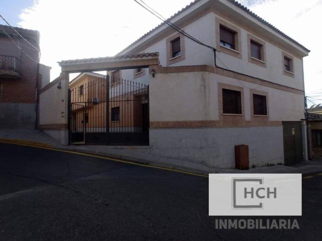 Casa en Venta en La Puebla de Montalbán