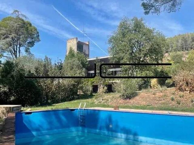Casa en Venta en La Palma de Cervelló