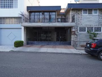 Casa en venta en La Paz, Puebla