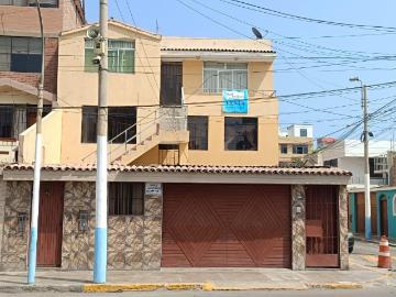 Casa en venta en La Perla a $180,000
