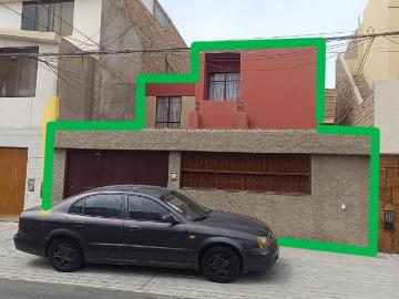 Casa en venta en La Perla a S/673,400