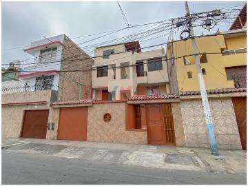 Casa en venta en La Perla a S/635,450