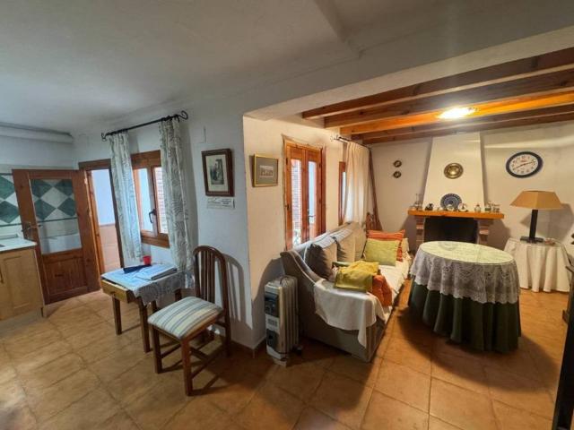 Casa en Venta en La Peza
