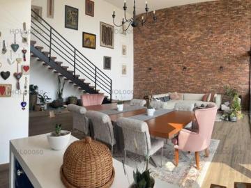 CASA EN VENTA EN LA PLANICIE LA MOLINA