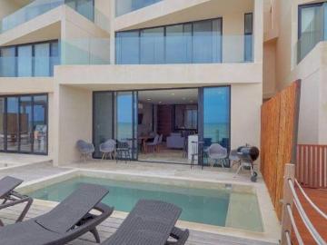 CASA EN VENTA EN LA PLAYA FRENTE AL MAR SAN BENITO KM24 MERIDA YUCATAN
