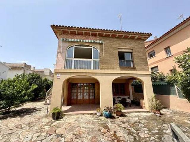 Casa en Venta en La Pobla de Montornès