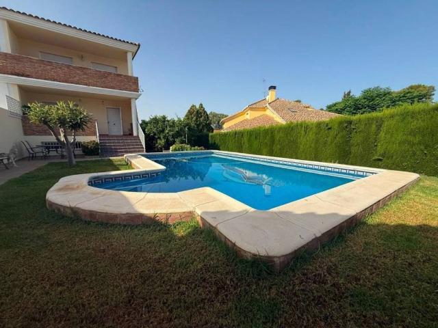 Casa en Venta en La Pobla de Vallbona