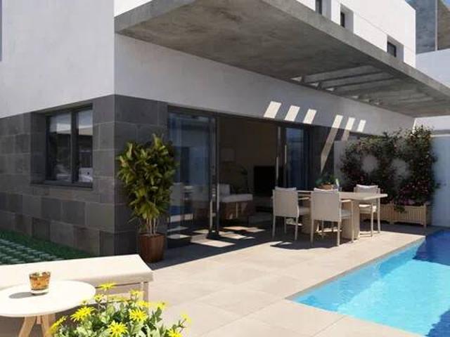 Casa en Venta en La Pobla de Vallbona