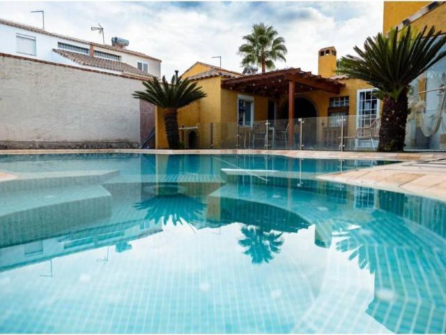 Casa en Venta en La Pobla de Vallbona