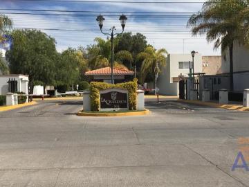 CASA EN VENTA EN LA QUERENCIA 304