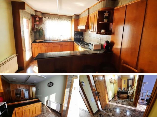 Casa en venta en La Ràpita, Nord Costa Dorada. Gran oportunidad! Amplia casa de 400 m2 con dos viviendas independientes y múltiples posibilidades. Casas La.