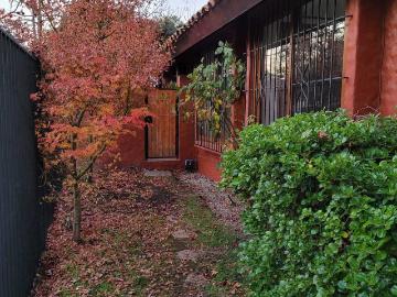 Casa en Venta en La Reina 4 dormitorios 3 baños