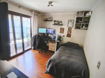 Casa en Venta en La Reina 4 dormitorios 2 baños