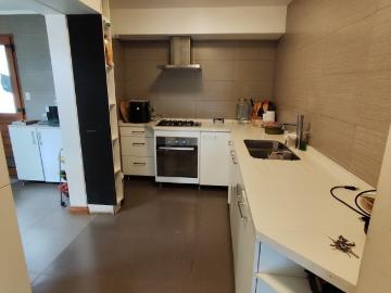 Casa en Venta en La Reina 4 dormitorios 4 baños