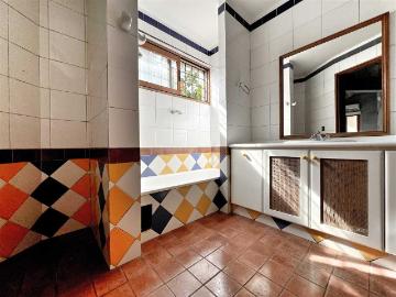 Casa en Venta en La Reina 4 dormitorios 5 baños