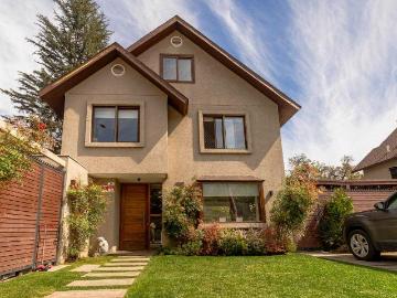 Casa en Venta en La Reina 5 dormitorios 5 baños