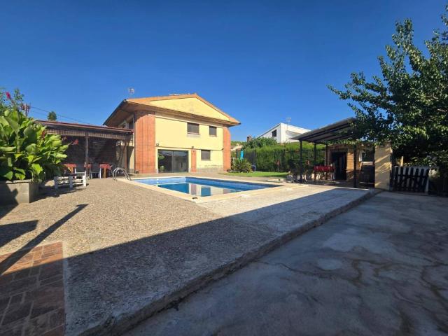Casa en Venta en La Torre de Claramunt
