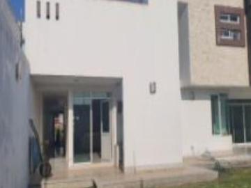 Casa en venta en La Trinidad Tlaxcalancingo, San Andrés Cholula, Puebla