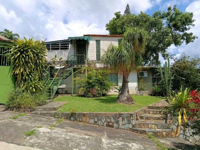 Casa en venta en la Urb. Lomas del Este AAA 10275249