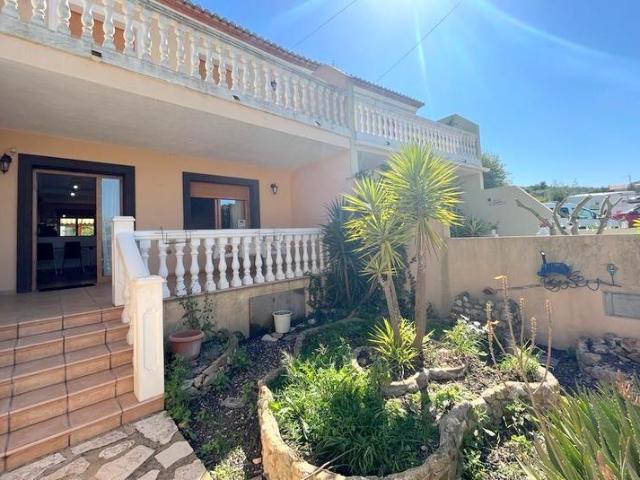 Casa en venta en La Vall de Laguar Alicante