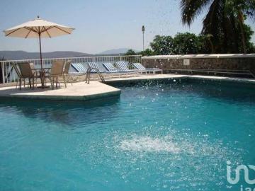 Casa en venta en lago de Tequesquitengo, jojutla, Morelos