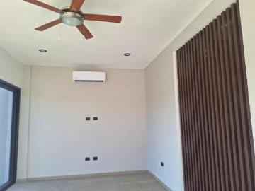 Casa en venta en Lagos del Sol