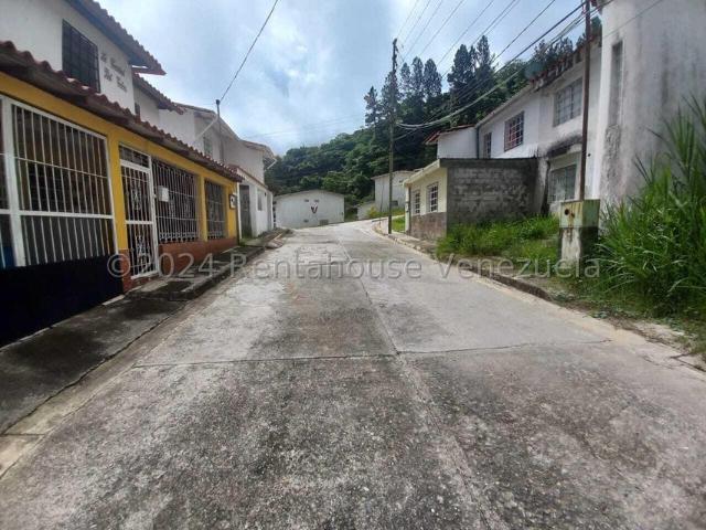 Casa en Venta en Lagunetica, Los Teques